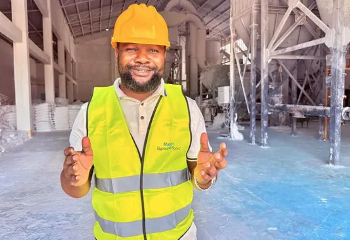 Kiwanda cha kuzalisha unga wa chokaa (ground calcium carbonate) cha Stalick.