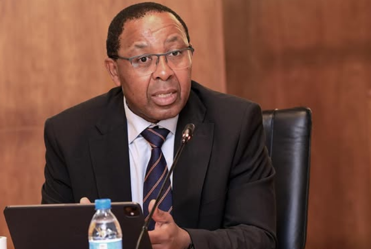 Gavana wa Benki Kuu ya Tanzania ameikaribisha Absa Group kupitia kampuni zake kuendelea kuwekeza katika sekta ya fedha nchini. pesatu.com